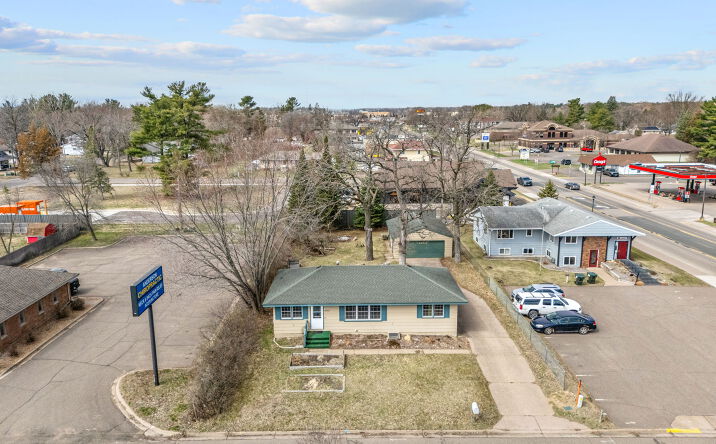 Pictures of Multifamily, Office, Mixed Use property located at 38804 8th Ave, North Branch, MN 55056 for sales - image #1