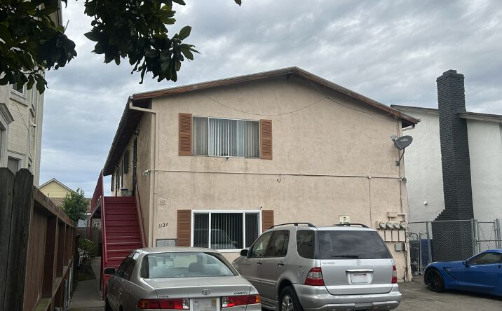 Pictures of Multifamily property located at 1127 Linden St, Oakland, CA 94607 for sales - image #1