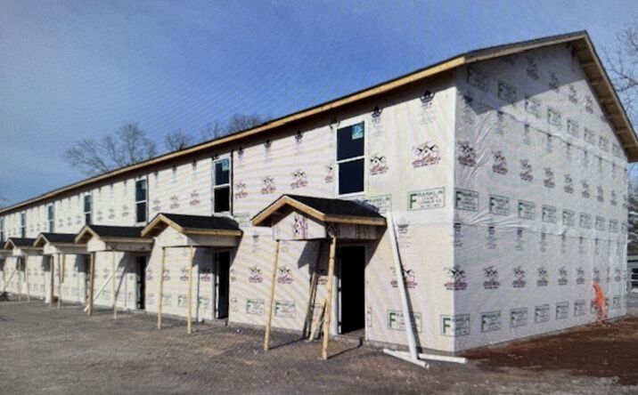 Pictures of Multifamily property located at 710 Southwest Atlantic Street, Tullahoma, TN 37388 for sales - image #1