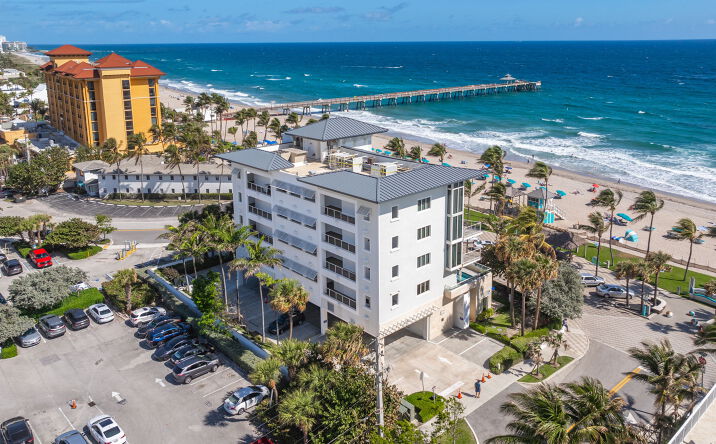 Pictures of Hospitality property located at 45 NE 21st Ave, Deerfield Beach, FL 33441 for sales - image #1