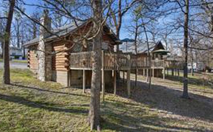 Pictures of Hospitality, Mixed Use, Land property located at 33635 Dock Road, Ketchum, OK 74369 for sales - image #1