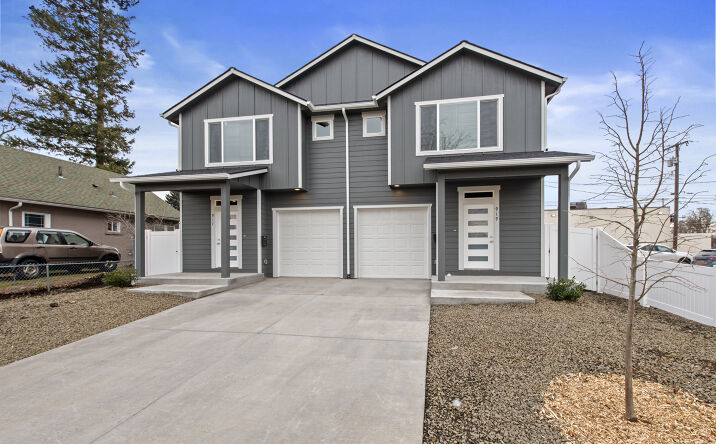 Pictures of Multifamily property located at 917 E Providence Ave, Spokane, WA 99207 for sales - image #1