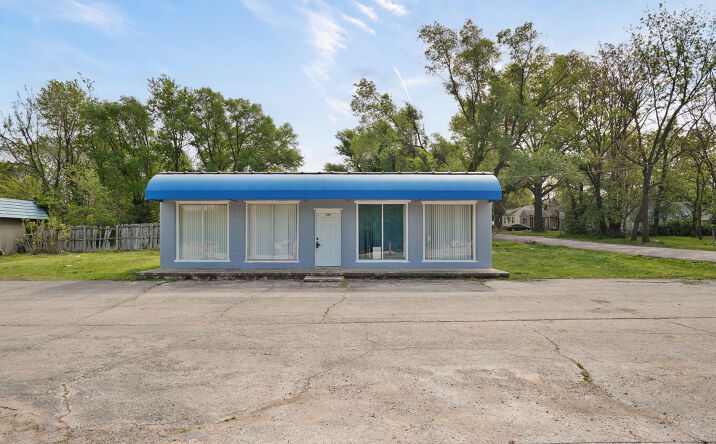 Pictures of Retail, Office property located at 426 South Scenic Avenue, Springfield, MO 65806 for sales - image #1