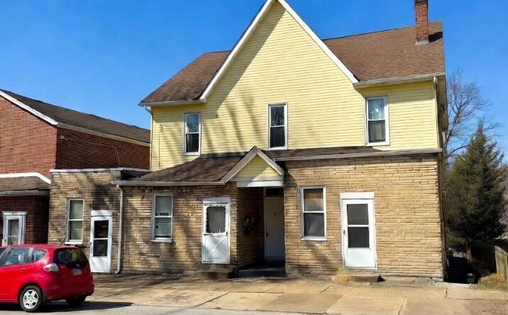 Pictures of Multifamily property located at 671 5th Street, Oakmont, PA 15139 for sales - image #1