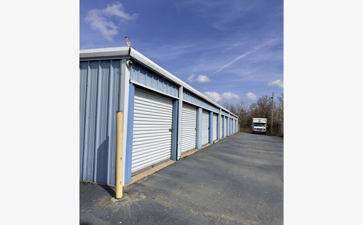 Pictures of Self Storage property located at 3810 AR-161, North Little Rock, AR 72117 for sales - image #1
