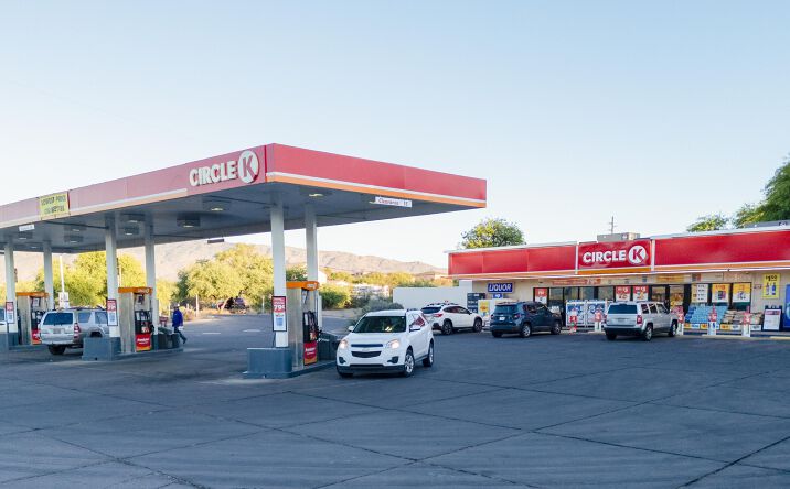 Pictures of Retail property located at 10290 E Speedway Blvd, Tucson, AZ 85748 for sales - image #1