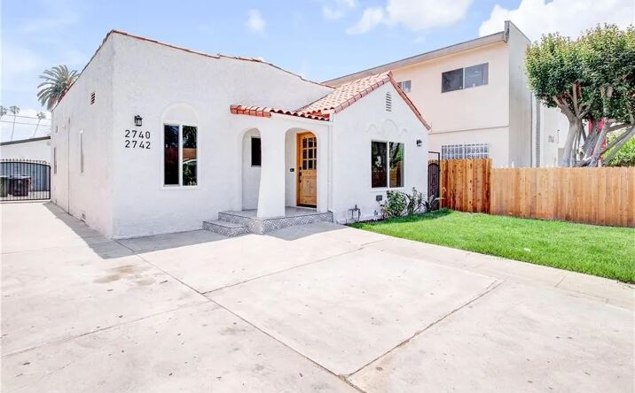 Pictures of Multifamily property located at 2740 S Sycamore, Los Angeles, CA 90016 for sales - image #1