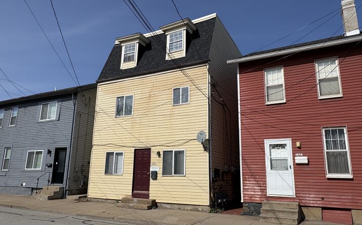 Pictures of Multifamily property located at 1856 Main St, Pittsburgh, PA 15215 for sales - image #1