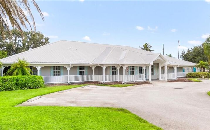 Pictures of Office, Retail, Special Purpose property located at 180 Basilan Crescent, Clewiston, FL 33440 for sales - image #1