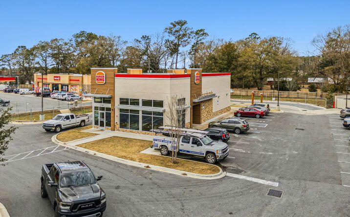 Pictures of Retail property located at 5730 Hwy 85 N, Crestview, FL 32536 for sales - image #1