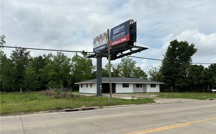 Pictures of Land property located at 3710 Nelson Road, Lake Charles, LA 70605 for sales - image #1