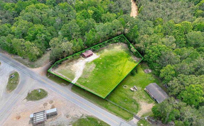 Pictures of Industrial property located at 9295 W HIGHWAY 4, Grayson, LA 71418 for sales - image #1