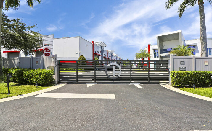 Pictures of Industrial property located at 7210 Haverhill Business Parkway 13, Riviera Beach, FL 33407 for sales - image #1