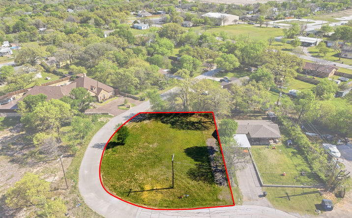 Pictures of Land property located at 4236 Karen Ln, Lake Worth, TX 76135 for sales - image #1