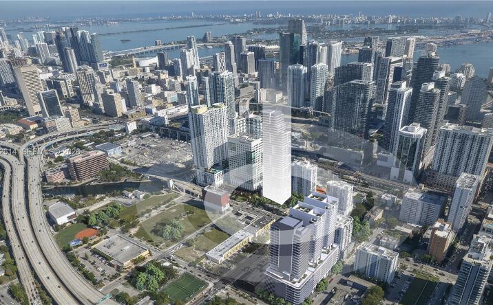 Pictures of Land, Multifamily property located at 158 SW 7th St, Miami, FL 33130 for sales - image #1