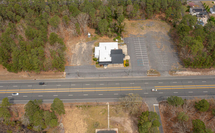 Pictures of Hospitality, Retail property located at 40 E Black Horse Pike, Hammonton, NJ 08037 for sales - image #1