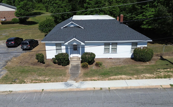Pictures of Office property located at 205 Breazeal St., Belton, SC 29627 for sales - image #1