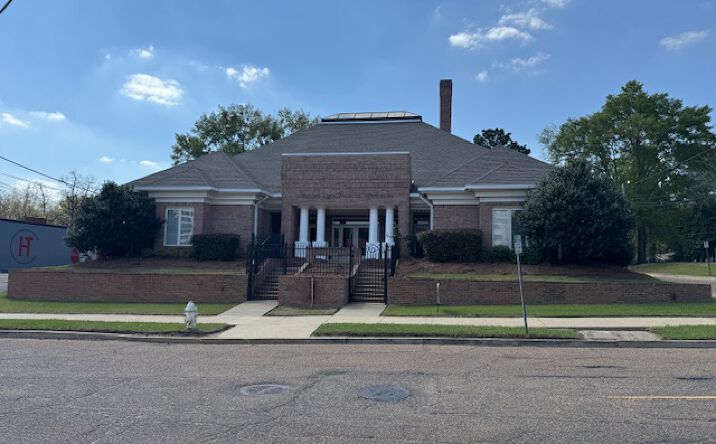 Pictures of Office property located at 793 N President St, Jackson, MS 39202 for sales - image #1