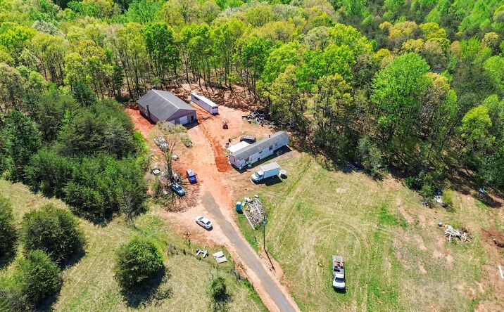 Pictures of Land property located at 221 Cullen Ln, Statesville, NC 28625 for sales - image #1