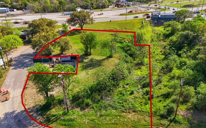 Pictures of Land property located at 7019 Edgemere Pl, Fort Worth, TX 76135 for sales - image #1