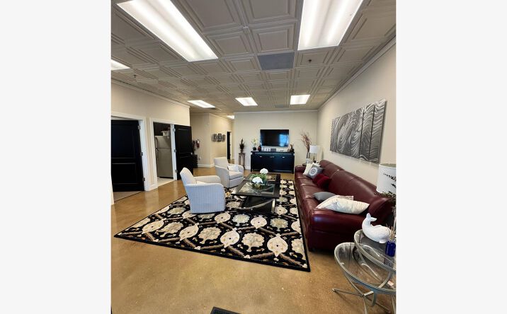 Pictures of Retail, Office property located at 601 N Congress Ave, Delray Beach, FL 33445 for sales - image #1