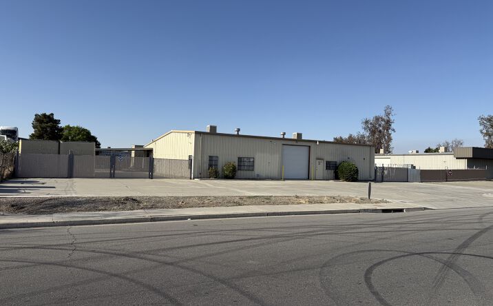 Pictures of Industrial property located at 300 Watts Drive, Bakersfield, CA 93307 for sales - image #1