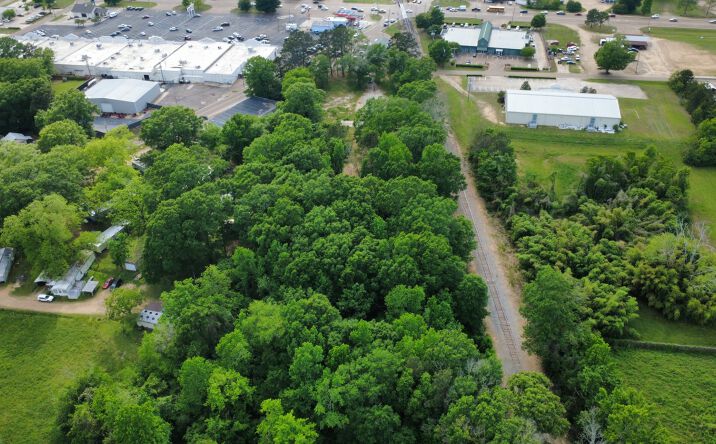 Pictures of Mixed Use, Land property located at 402 Drury Ln, Brookhaven, MS 39601 for sales - image #1