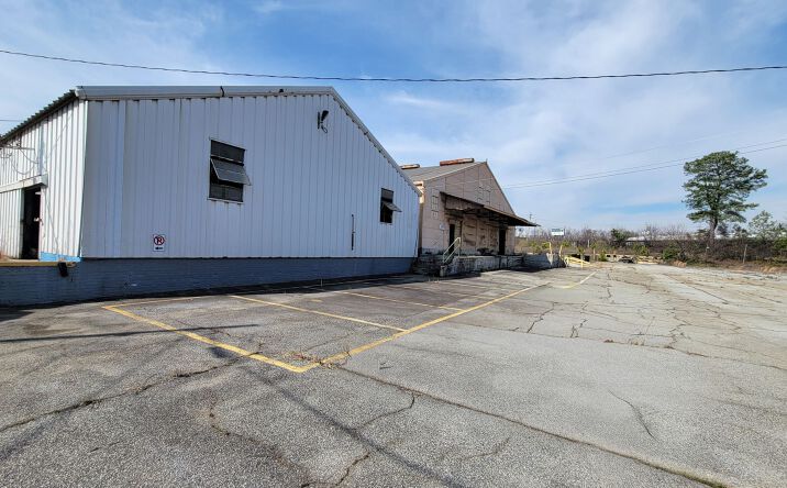 Pictures of Industrial property located at 1427 Central Avenue, East Point, GA 30344 for sales - image #1