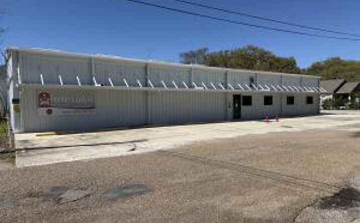 Pictures of Industrial property located at 75 Lee Street, Franklin, LA 70538 for sales - image #1
