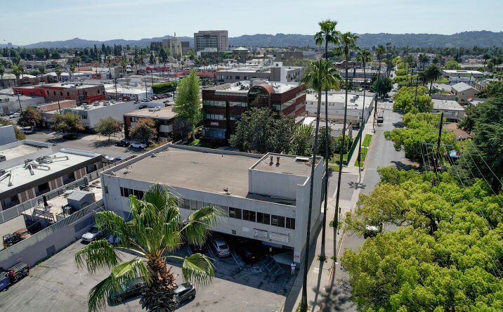 Pictures of Office property located at 14511 Hamlin St, Los Angeles, CA 91411 for sales - image #1