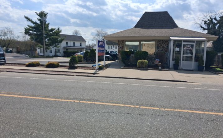 Pictures of Retail property located at 350 MAIN ST, CEDARVILLE, NJ 08311 for sales - image #1