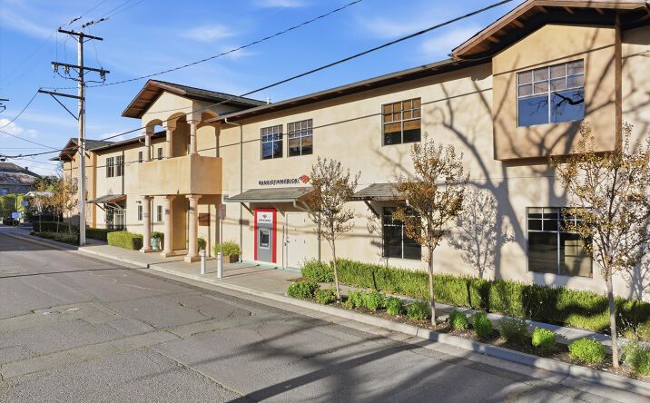 Pictures of Office property located at 1050 Adams St, St. Helena, CA 94574 for sales - image #1
