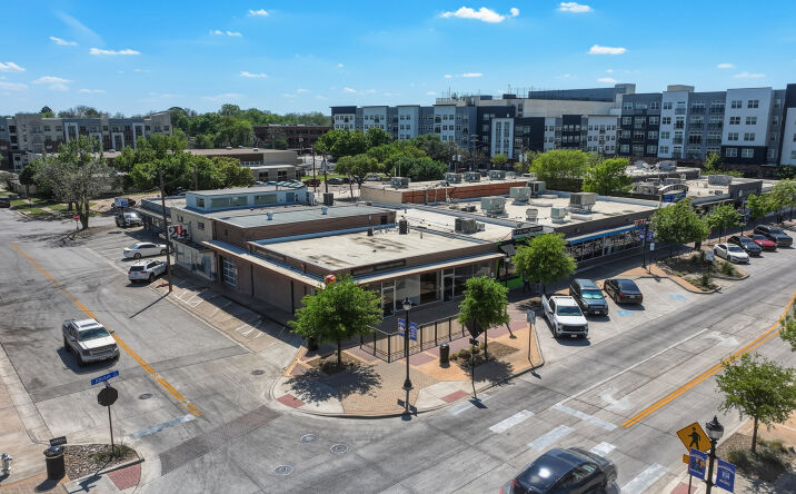 Pictures of Retail, Office, Mixed Use property located at 322 E Abram St, Arlington, TX 76010 for sales - image #1