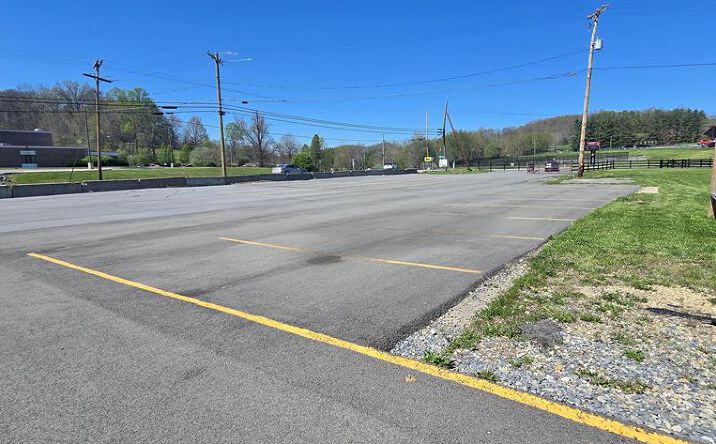 Pictures of Land property located at 664 Coal River Road, Glen Daniel, WV 25844 for sales - image #1