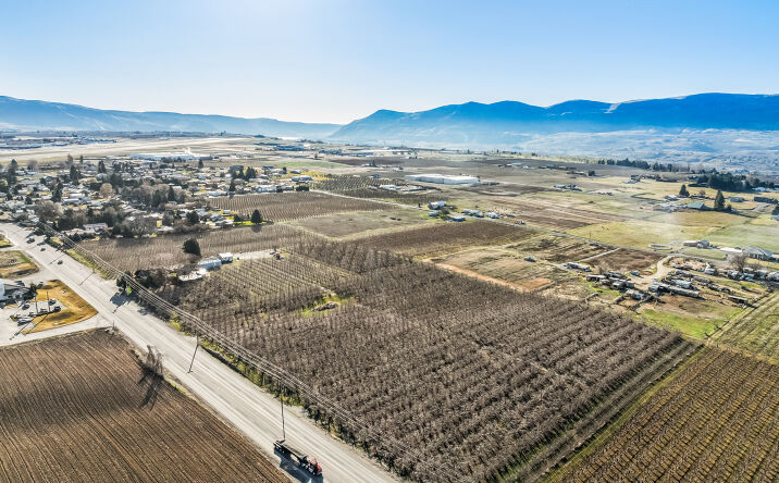 Pictures of Land, Multifamily property located at 2820 Grant Rd, East Wenatchee, WA 98802 for sales - image #1