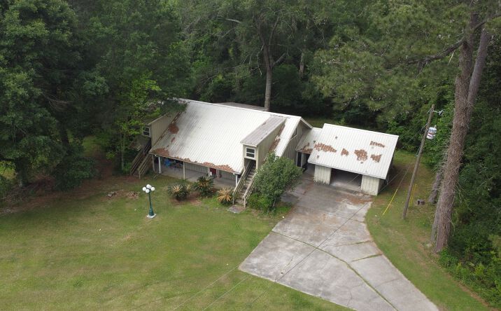 Pictures of Hospitality, Land, Mixed Use, Special Purpose property located at 35059 Bend Rd, Denham Springs, LA 70706, 35055 Bend Rd, Denham Springs, LA 70706 for sales - image #1