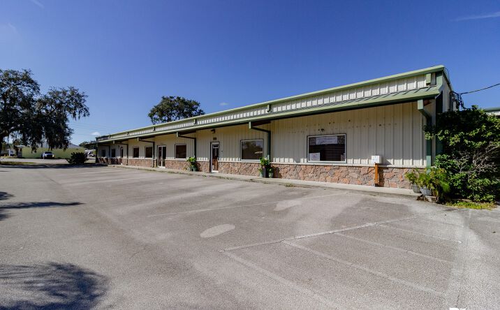 Pictures of Retail, Industrial, Mixed Use property located at 1503 North Lake Avenue, Avon Park, FL 33825 for sales - image #1