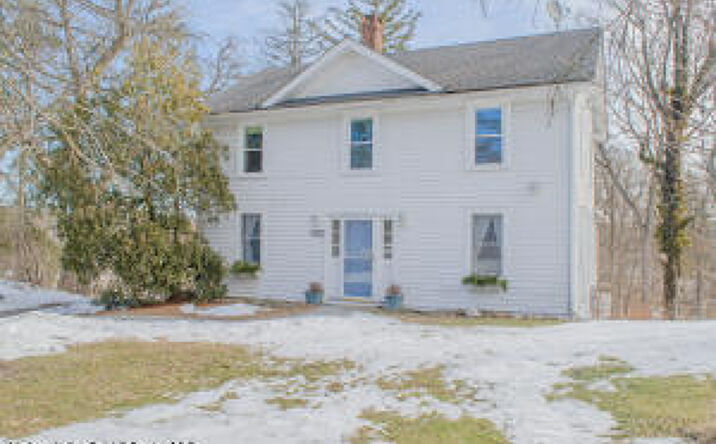 Pictures of Retail, Land property located at 8874 US-9W, Athens, NY 12015 for sales - image #1