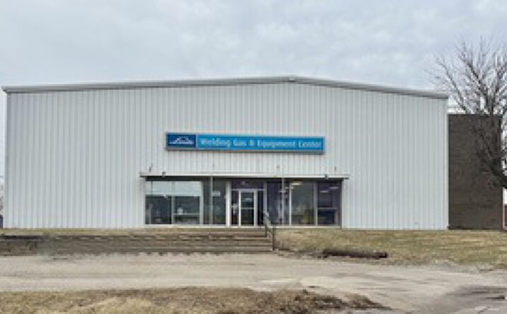 Pictures of Industrial property located at 903 2nd Ave, Rock Island, IL 61201 for sales - image #1