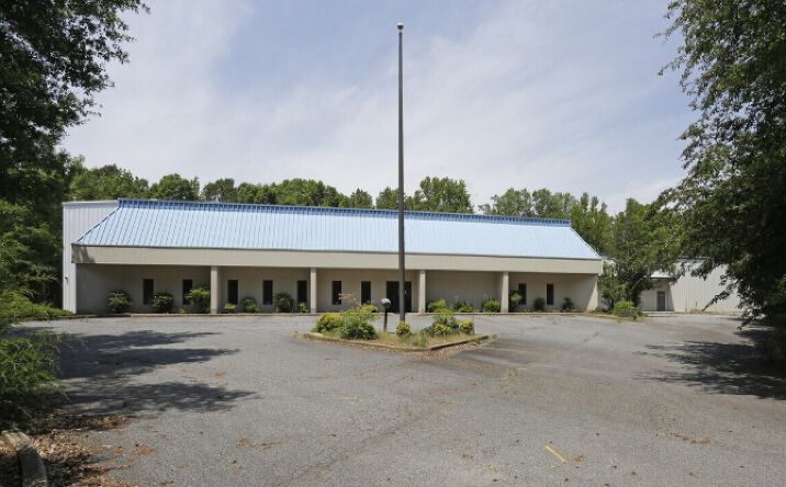 Pictures of Industrial property located at 399 Broyles Ave, Belton, SC 29627 for sales - image #1