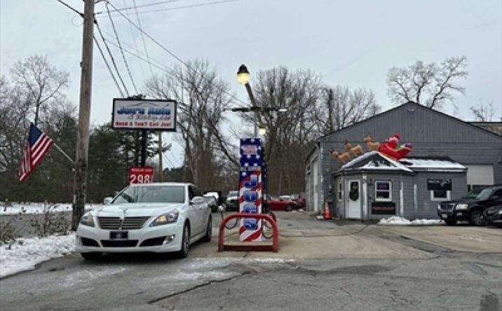 Pictures of Business for Sale, Retail property located at 54 Pawtucket Blvd, Tyngsborough, MA 01879 for sales - image #1