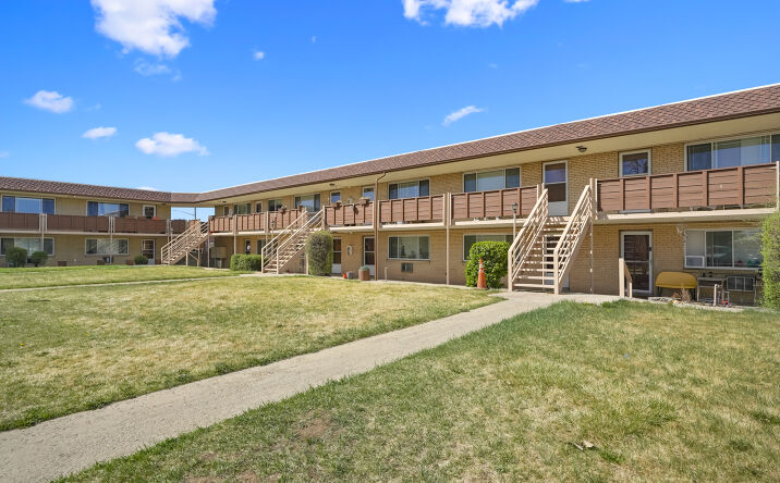 Pictures of Multifamily property located at 2940 W Arkansas Ave, Denver, CO 80219 for sales - image #1