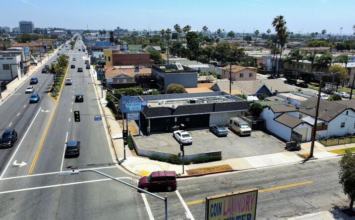 Pictures of Retail property located at 550 W. Manchester Boulevard, Inglewood, CA 90301 for sales - image #1