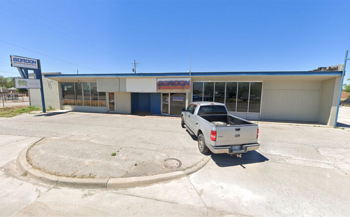 Pictures of Retail property located at 613 SW Sheridan Rd, Lawton, OK 73505 for sales - image #1