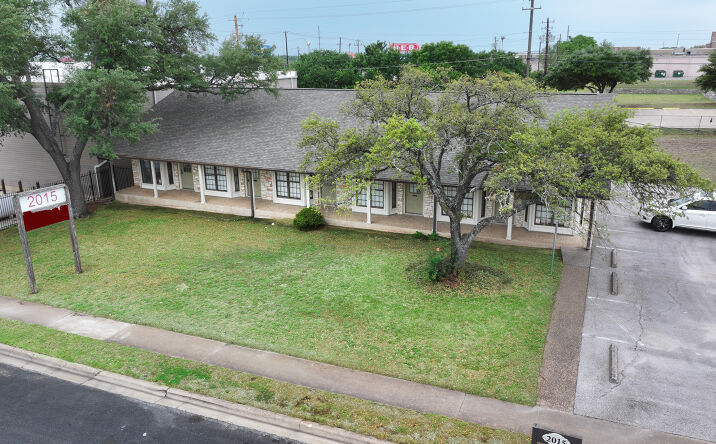 Pictures of Office property located at 2015 Monarch Dr, Austin, TX 78748 for sales - image #1