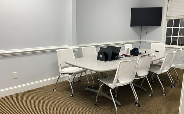 Pictures of Office property located at 211 E Six Forks Rd, Raleigh, NC 27609 for sales - image #1