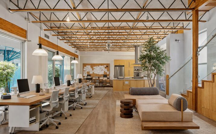 Pictures of Mixed Use, Office property located at 621 San Juan Avenue, Los Angeles, CA 90291 for sales - image #1