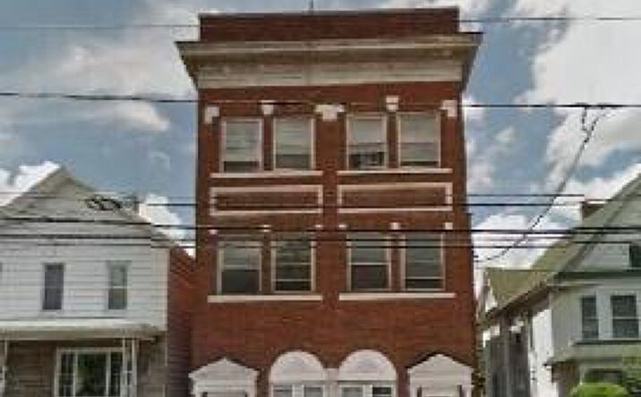 Pictures of Multifamily property located at 1418 Pittston Ave, Scranton, PA 18505 for sales - image #1