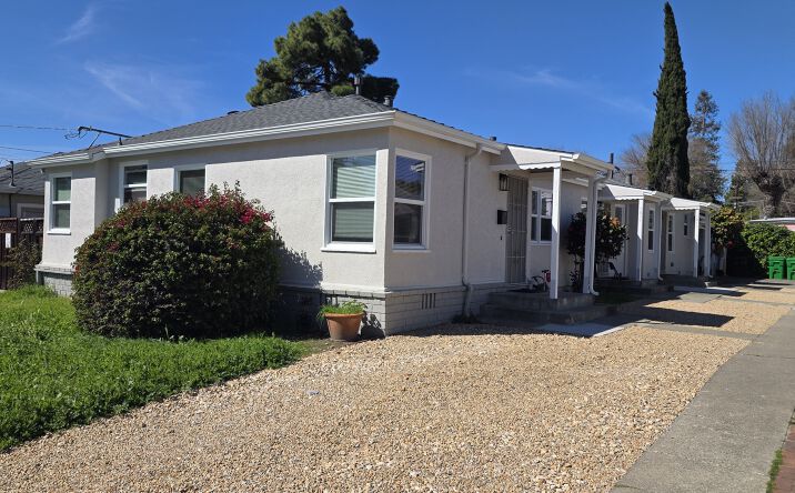 Pictures of Multifamily property located at 1315 135th Ave, San Leandro, CA 94578 for sales - image #1