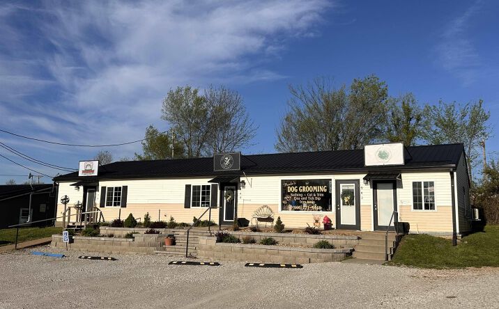 Pictures of Land property located at 938, Warsaw, MO 65355 for sales - image #1